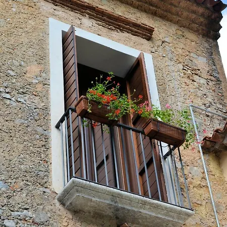 Palazzo Di Mayo شقة فندقية *
